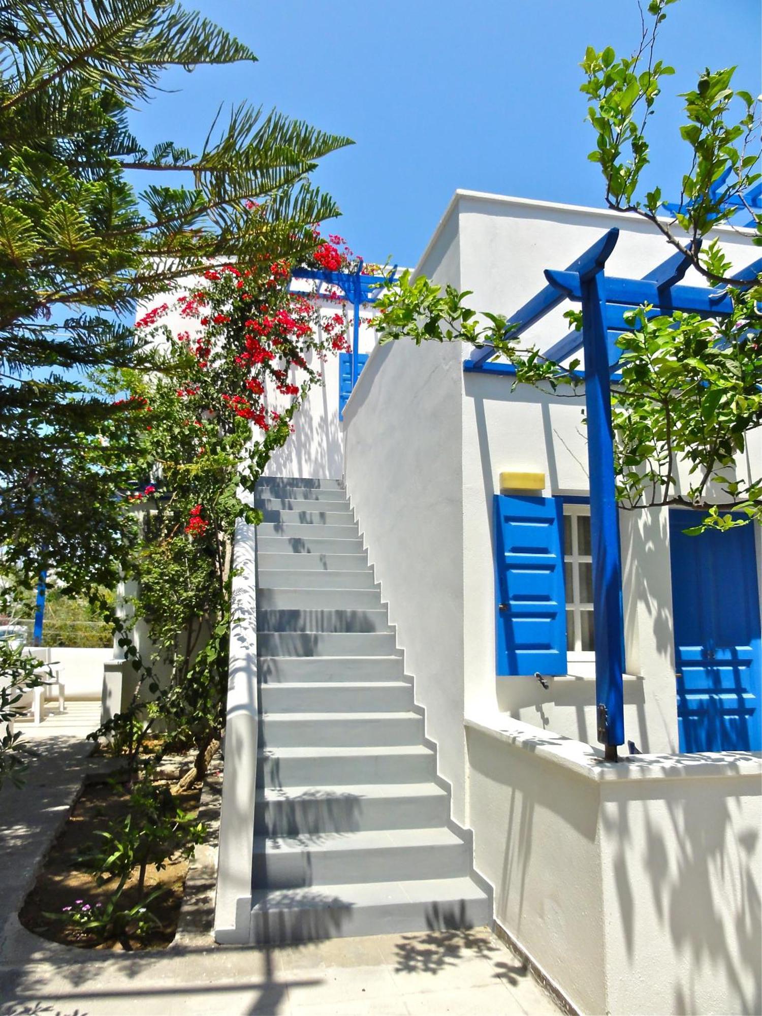 Levante Beach Hotel Kamári Esterno foto