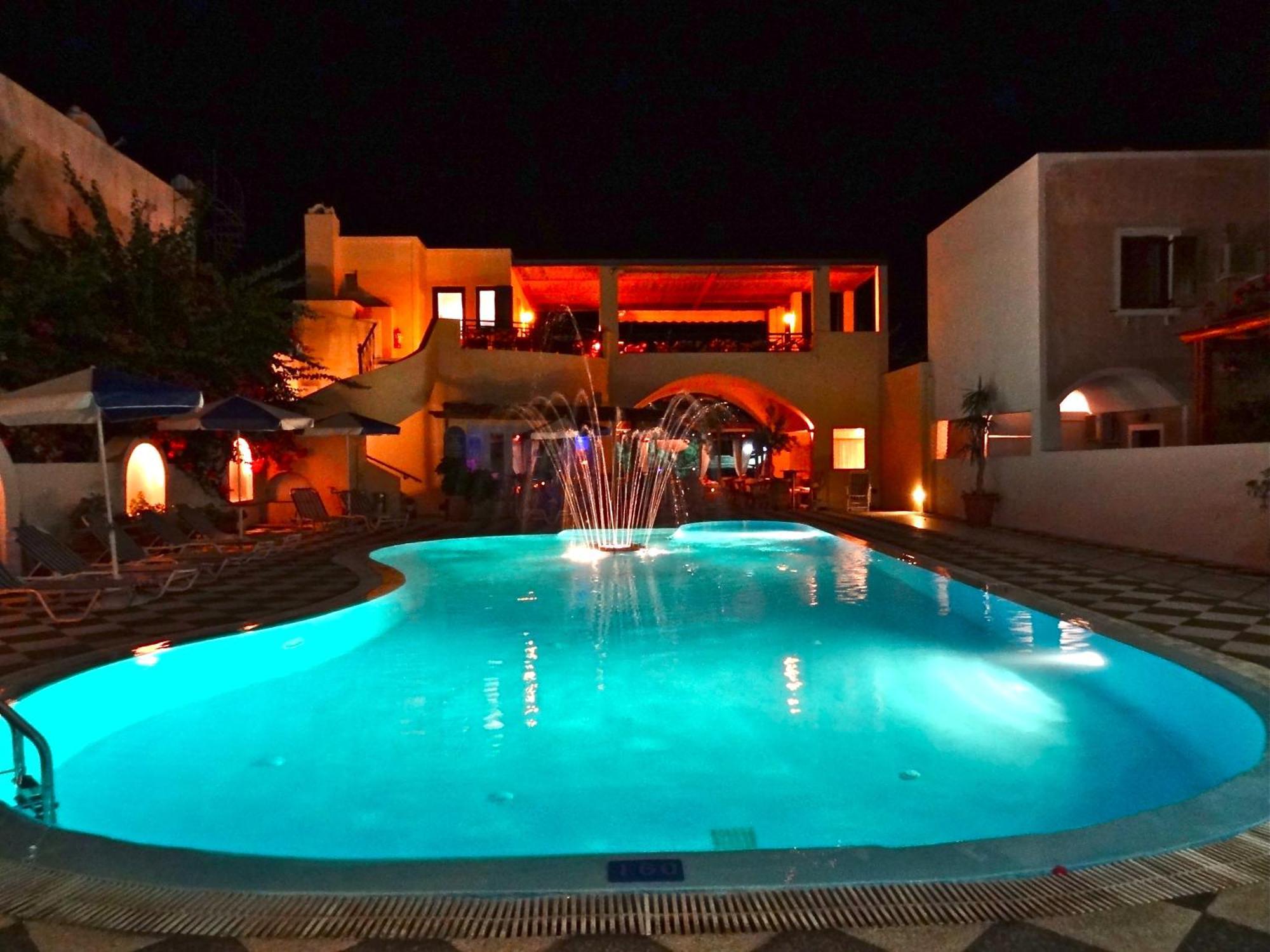 Levante Beach Hotel Kamári Esterno foto