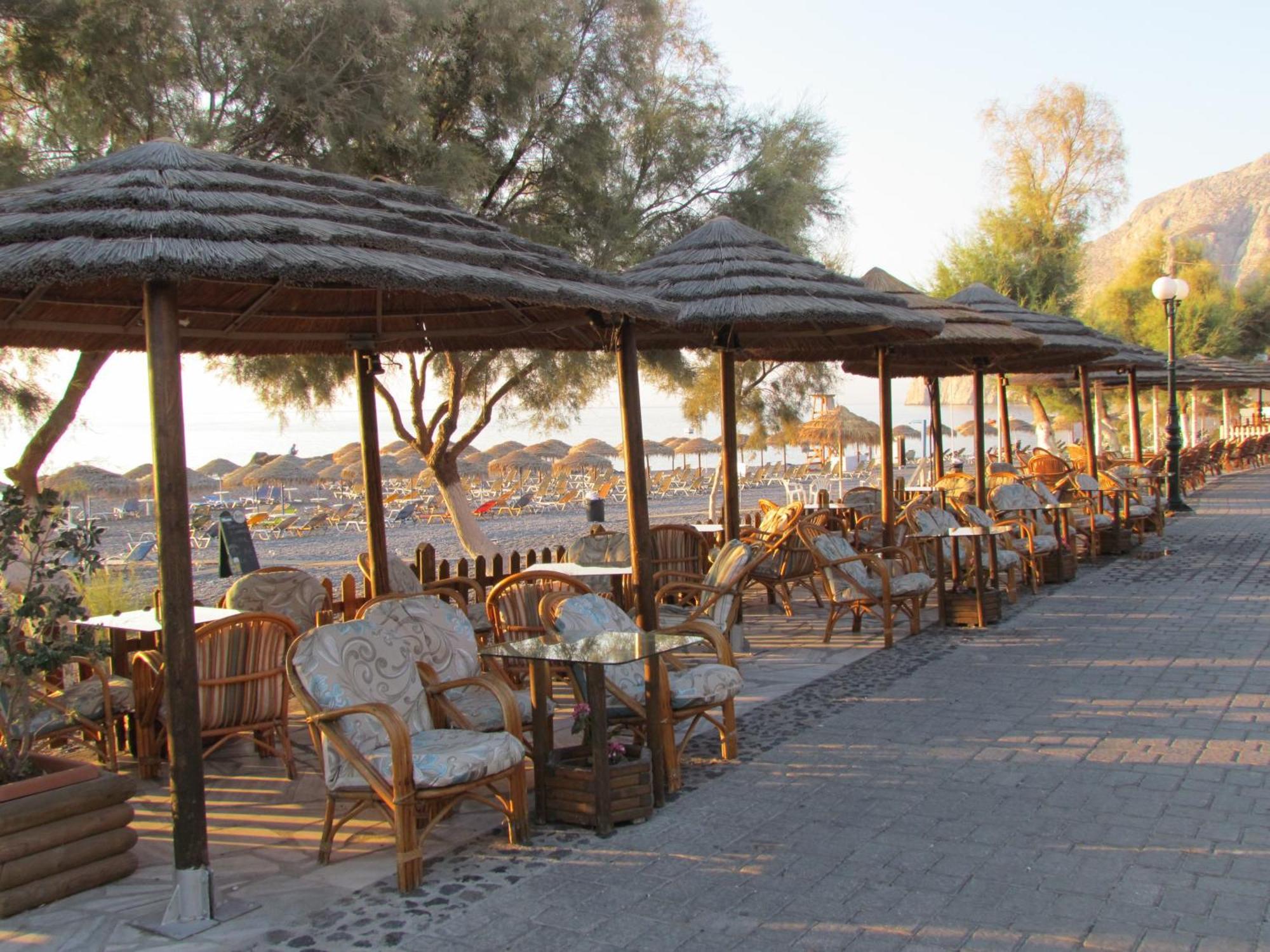 Levante Beach Hotel Kamári Esterno foto