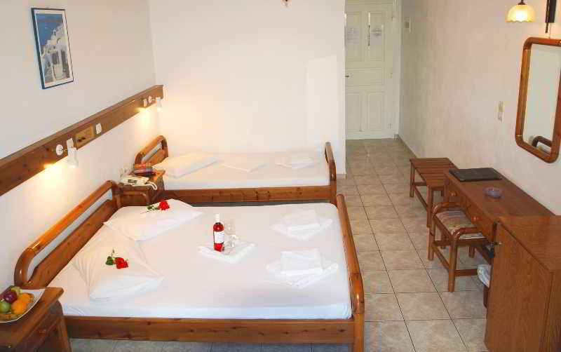 Levante Beach Hotel Kamári Esterno foto